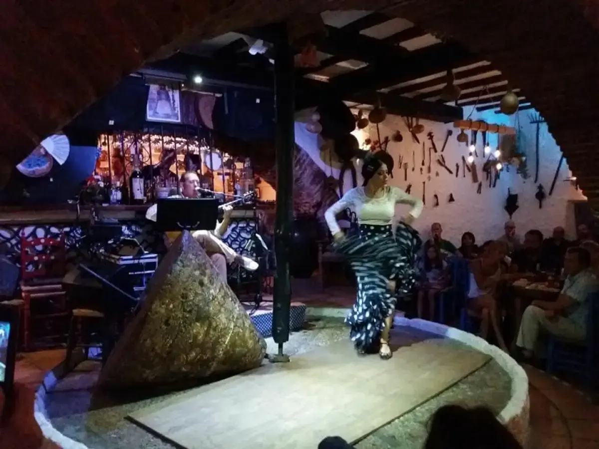 Ocio nocturno en Nerja — imagen 4
