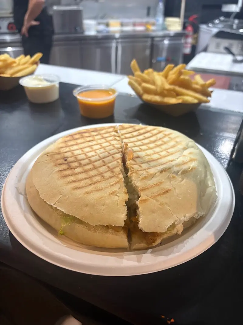 Hamburgueserías en Nerja — imagen 2