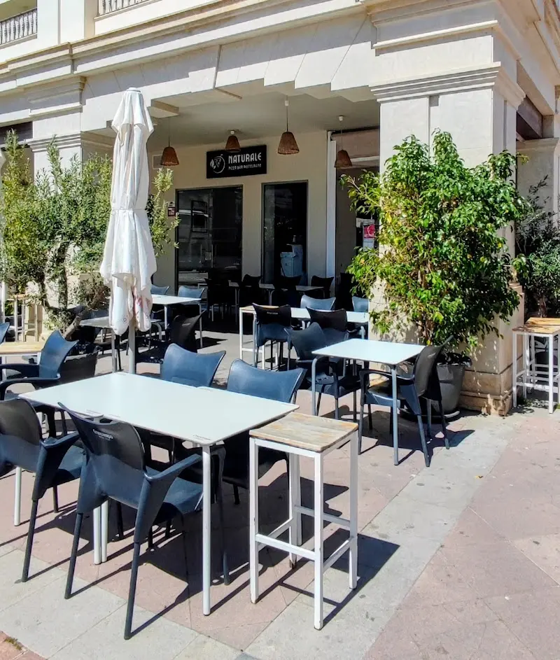 Naturale Restaurant Pizza Bar