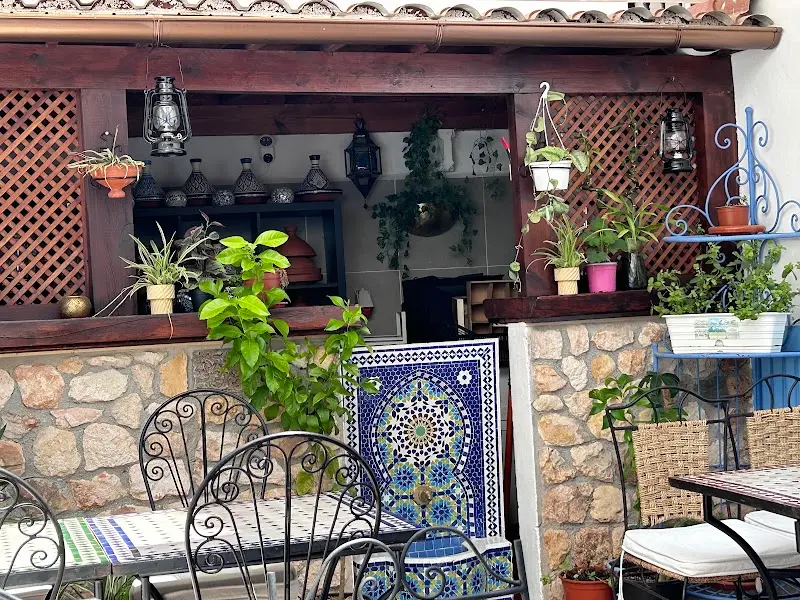Tetería Restaurante Riyad