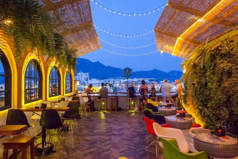 Ocio nocturno en Nerja — imagen 5