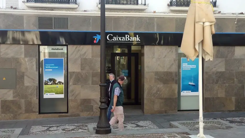 Bancos y cajeros en Nerja — imagen 5
