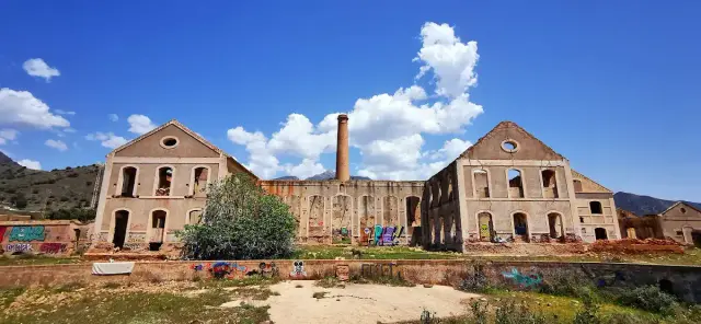 Ruinas del antiguo ingenio azucarero de Maro