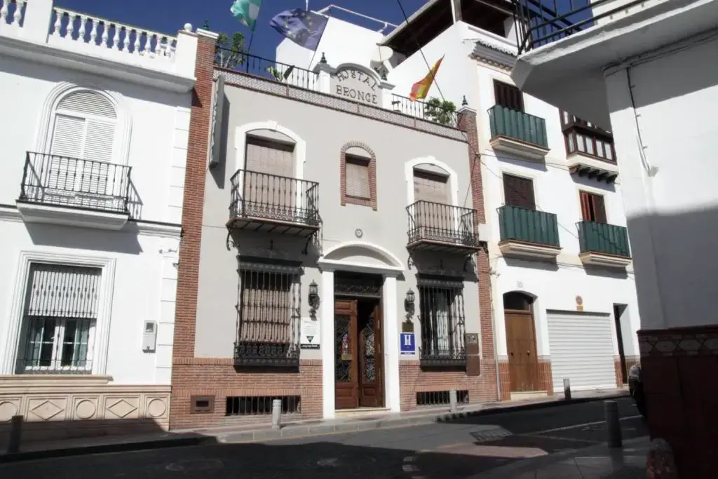 Logo de Hostal Easy Nerja Bronce