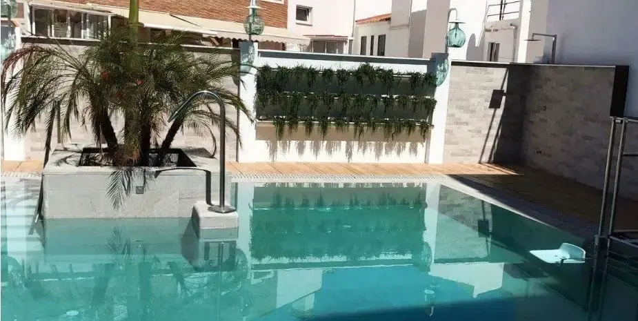 Hostales en Nerja — imagen 1