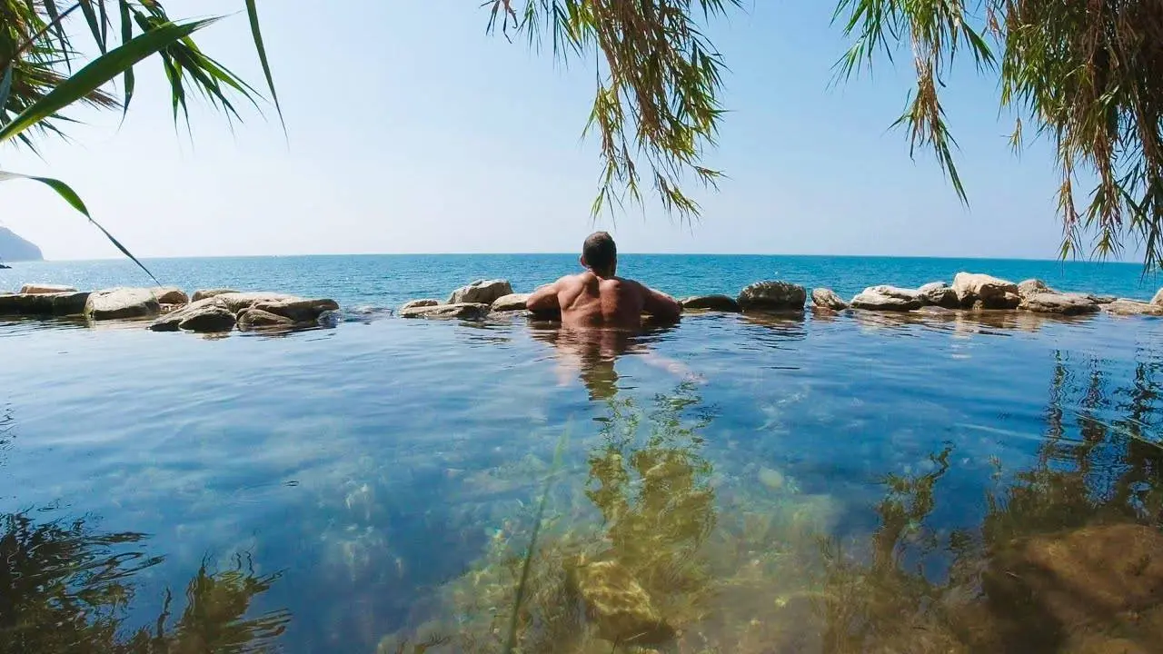 Playa del Molino de Papel — Nudistas en Nerja