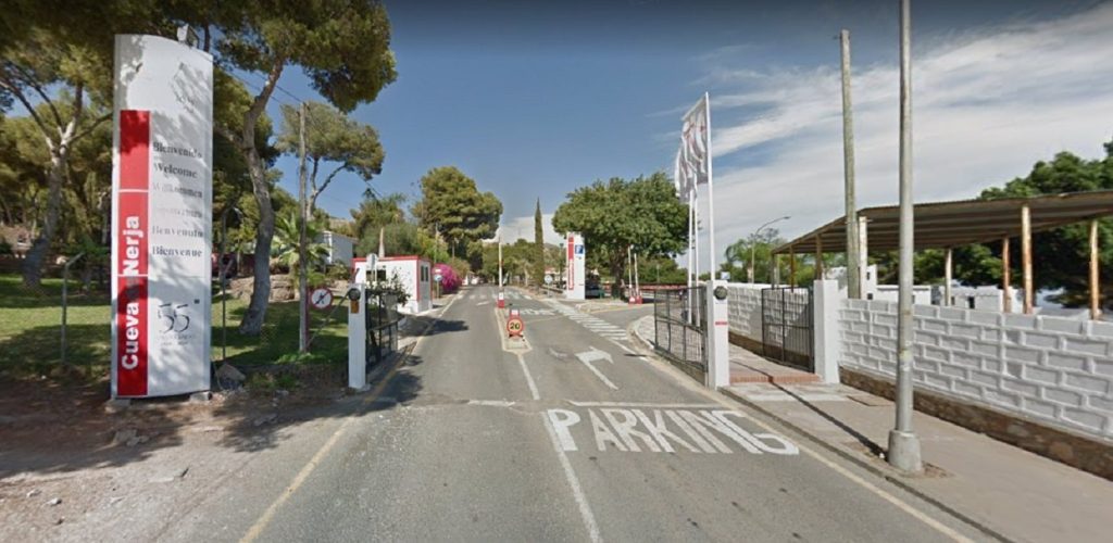 Cueva de nerja entrada parking